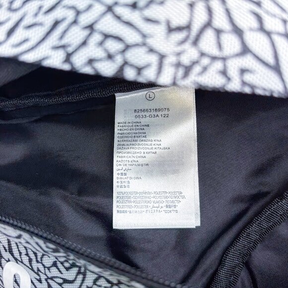 Jordan Air Jordan Crossbody Belt Bag NWT Unisex - Picture 7 of 16